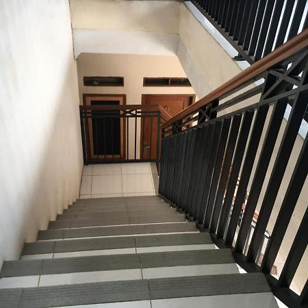 วานิลา โกสต์ จาติวาร์นา Hotel Pondokmelati ภายนอก รูปภาพ